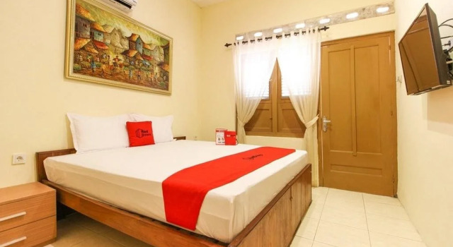 Hotel Maera Katja, Rezervovat Hotel Hotely v Yogyakarta se snídaní, Snídaně