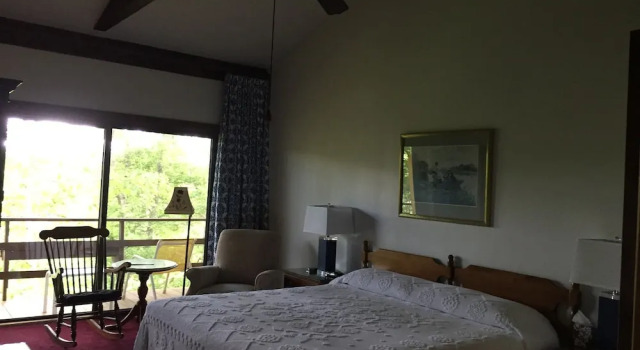Howard House Lodge B&B, 预订 民宿 布斯贝港 缅因州