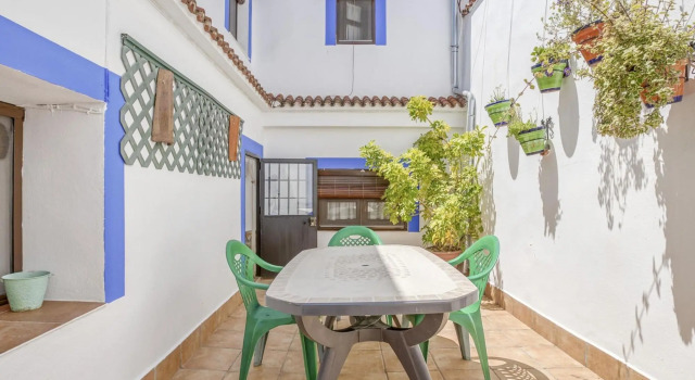 Villa in Carcabuey Near Sierras Subbeticas Park, 예약 빌라 Carcabuey 마드리드