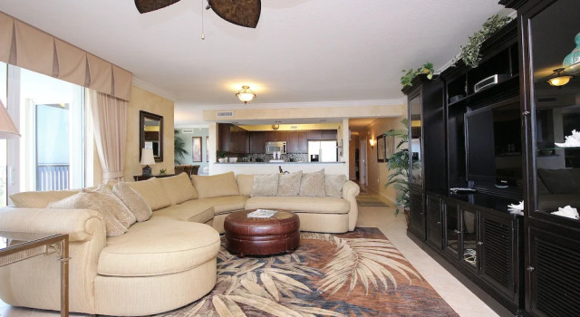 Heron 603 - 3 Br condo by RedAwning, Varaa Hotelli Hotellit Emerald Coast uima-altaalla, Uima-allas