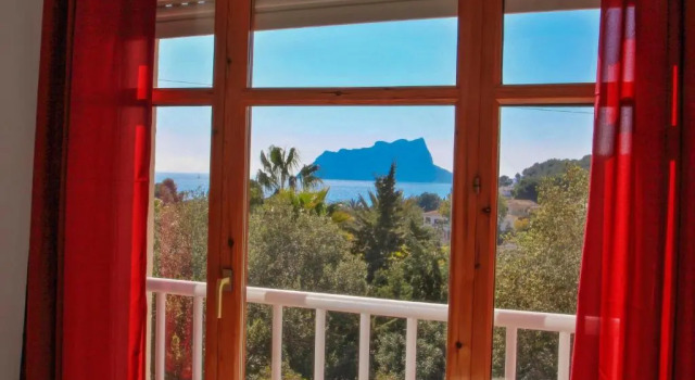 Вилла Emma - sea view holiday home with private pool in Benissa