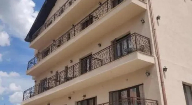 Apartamente 9, Varaa Hotelli Baile Felix 