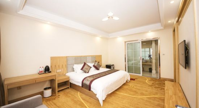 Люкс Deluxe Hangzhou Shishang Hotel