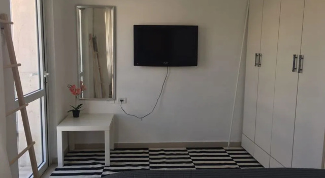 TLV Suites Triplex Penthouse With pool, Забронировать Апартаменты/квартира Апартаменты Тель-Авива, рядом с Парк независимости, Апартаменты/квартира