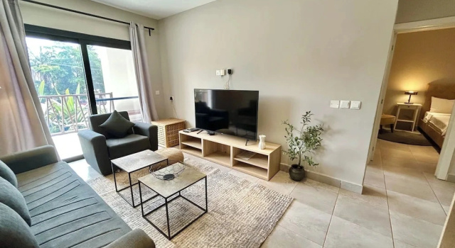 Семейные апартаменты с 2 комнатами с балконом и с видом на город Forest View Apartments