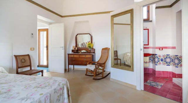 Relais Country Resort, Забронировать Курортный отель Курортные отели Вико-Экуенсе, Курортный отель