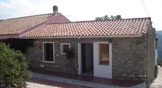 Villa Asseliu, Rezervați Vilă Badesi Costa Paradiso