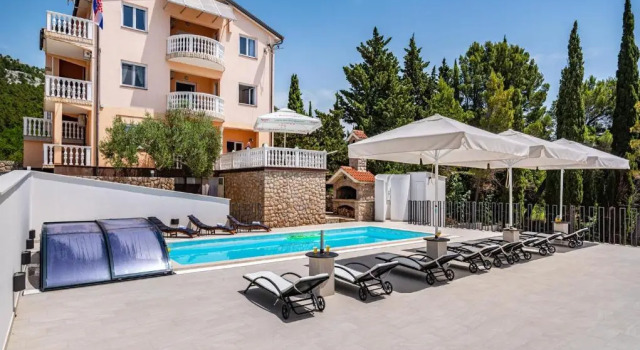 Студия Apartments Prkačin