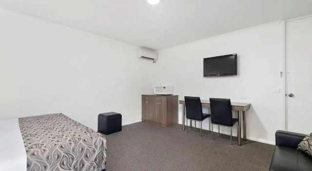 Двухместный номер Deluxe с видом на бассейн Econo Lodge Mildura