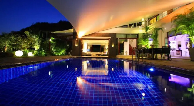 Phu Montra Mansion