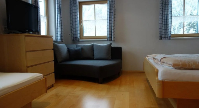 Ferienwohnung Brugger, Book Hotel Hotels in Vorarlberg with Parking, Parking