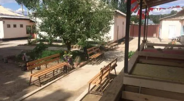 Guest House Mira, Buchen Sie Pension Kochkor Naryn region