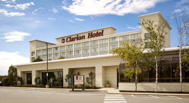 Clarion Hotel Portland Airport ME