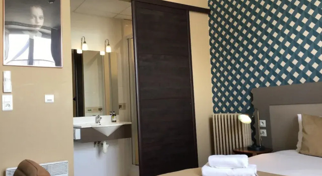 Номер Classic Logis Hôtel Le Vert Galant