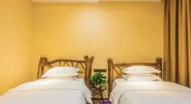 Huamuxuan Inn, Забронировать Отель Сянси Хунань