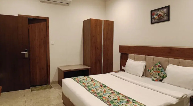Hotel Remark, Забронировать Отель Отели штата Раджастхана с парковкой, Парковка
