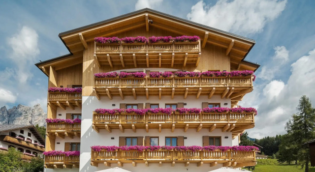 Camina Suite and Spa, Book Resort SPA Hotels in Cadore, SPA
