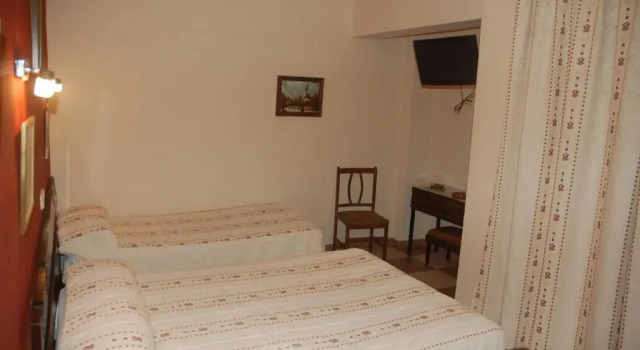 Hostal Residencia Castilla