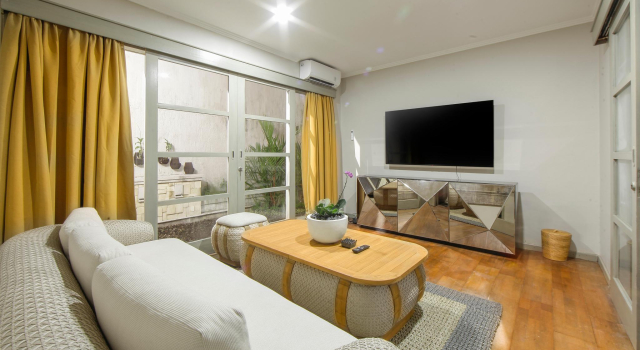 Dampati Villas, Rezerwuj Willa Domki letniskowe w Bali, Domek