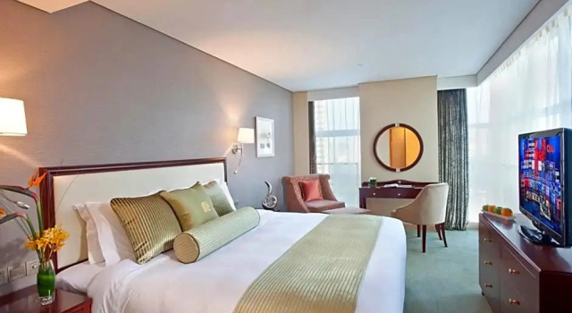 Семейный номер Deluxe Regal Plaza Hotel & Residence