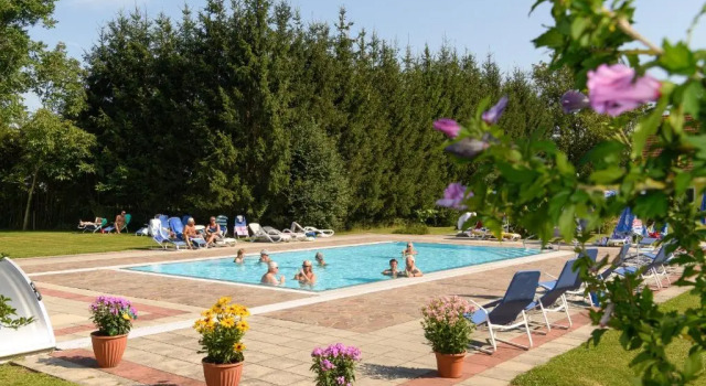 Gasthof Zum Lindenhof, Rezervați Hotel Bad Radkersburg Styrian Spa Country