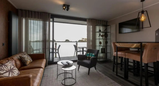 Luxe apartment - Ooststraat 18b Domburg, Book Apartment Domburg 