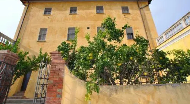 Terre Regionali Toscane, Забронировать Фермерский дом Отели Альберезе с парковкой, Парковка