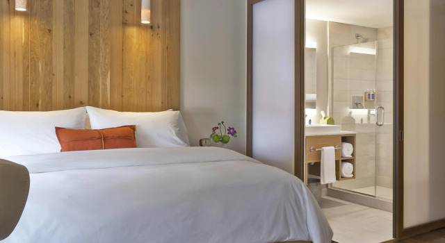 Hotel Vermont Burlington, Varaa Hotelli Hotellit New England uima-altaalla, Uima-allas