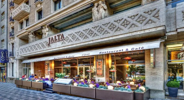Двухместный люкс Jalta Boutique Hotel