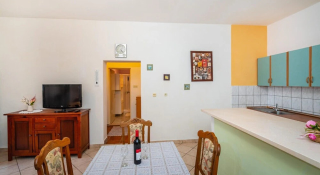 Amazing Apartment in Jasenice With 1 Bedrooms and Wifi, Забронировать Апартаменты/квартира Апартаменты Ясенице, Апартаменты/квартира