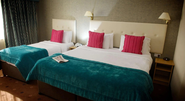 Трёхместный номер Deluxe Best Western Plus White Horse Hotel
