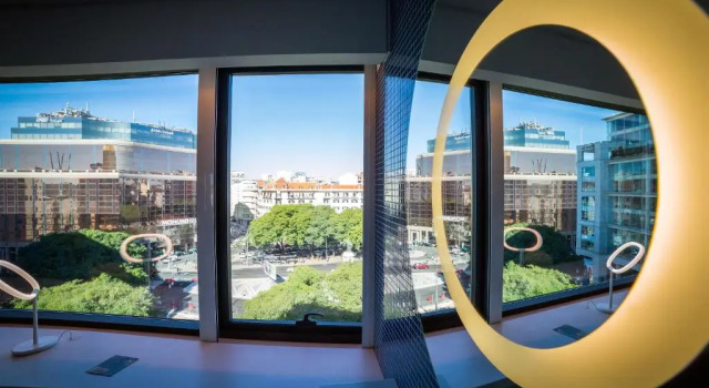 Трёхместный номер Superior EVOLUTION Lisboa Hotel