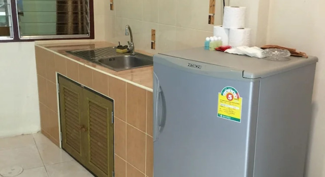 Семейный номер Standard с балконом Baan Taweesuk Guest House