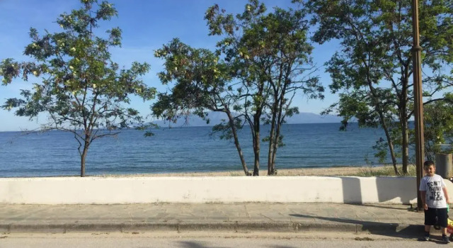 sand and sea 3