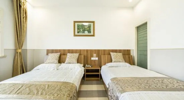 Семейный номер Standard Shanghai Blue House Business Hotel
