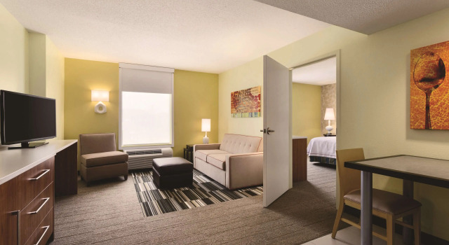 Home2 Suites by Hilton Pittsburgh Cranberry