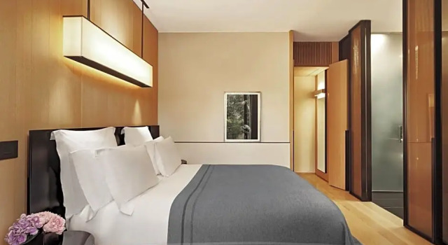 Двухместный люкс Deluxe c 1 комнатой с видом на сад Bvlgari Hotel Milano