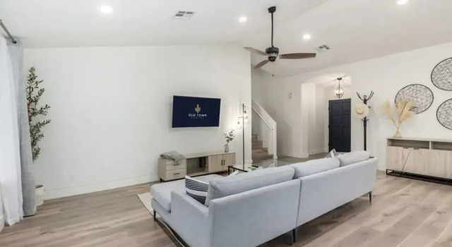 5BR Citrus Estate Sleeps 13 Free Htd Pool Gameroom, Забронировать Дом для отпуска Меса 