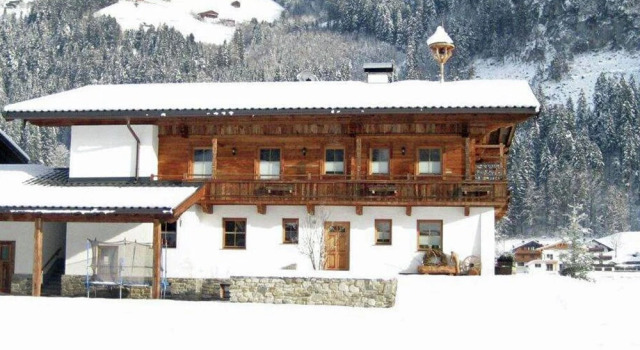 Plush Farmhouse in Ramsau im Zillertal near Ski Area, Забронировать Отель Отели Тироля 3 звезды, 3*