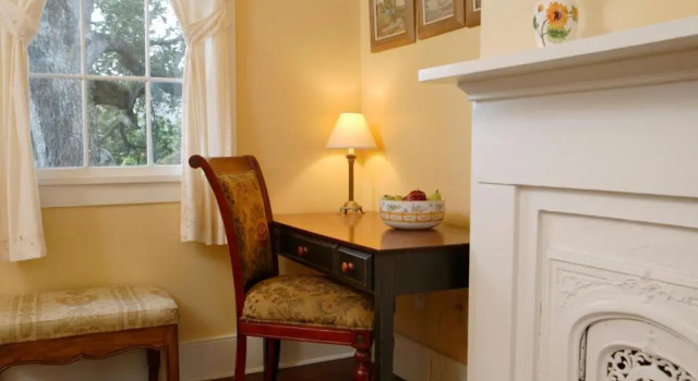 Номер Deluxe Ashtons Bed and Breakfast
