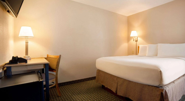 Travelodge by Wyndham Edgemont, Buchen Sie Hotel Edgemont South Dakota