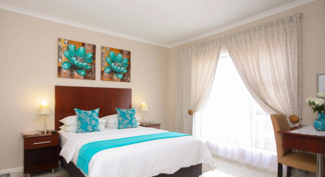 Le Blue Guesthouse