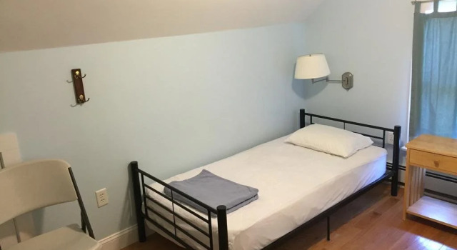 HI Hyannis Hostel, Забронировать Отель Хайаннис Полуостров Кейп-Код