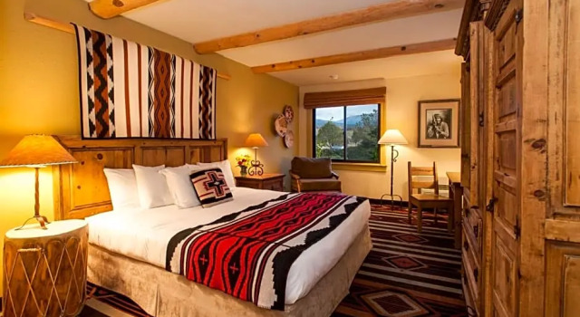 Четырёхместный полулюкс Hotel Glorieta