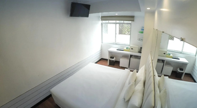 Двухместный номер Superior Clover Hotel City Center