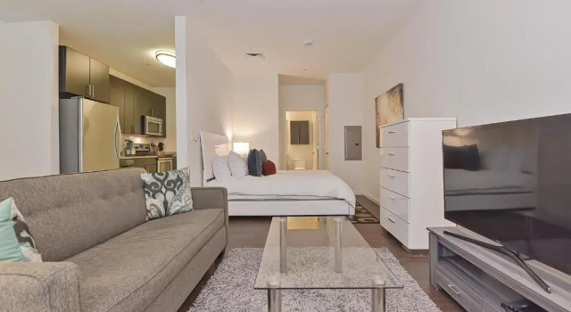 Студия Global Luxury Suites East Boston