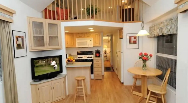 Коттедж Arden Acres Executive Suites and Cottages