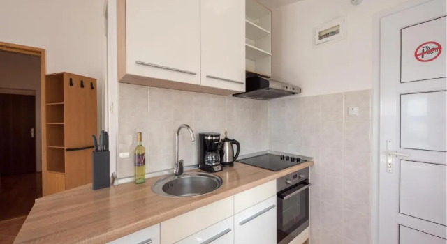 Апартаменты с балконом и с видом на море Apartments Mara