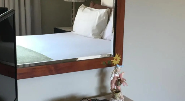 Трёхместный номер Standard Eden Rose Manor B&B