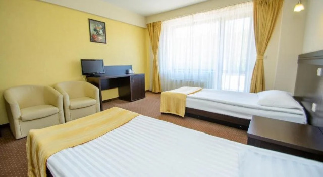 Hotel Restaurant Alesia, Varaa Hotelli Târgu-Mureş 